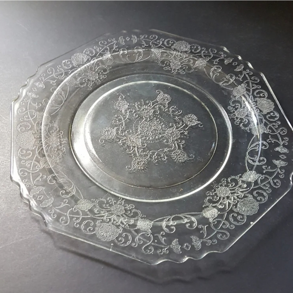 Hazel Atlas FLORENTINE #1 Clear Depression Glass Dinner Plate, 9.75 In Poppy